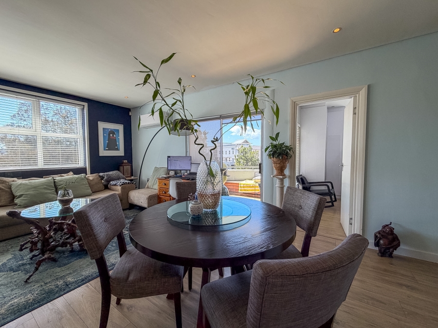 1 Bedroom Property for Sale in Oranjezicht Western Cape